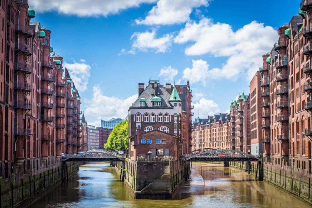 Feelslikehome - Reihenhaus Zwischen Hamburg Und Heide Mit Garten&Garage نوي فولمستورف المظهر الخارجي الصورة